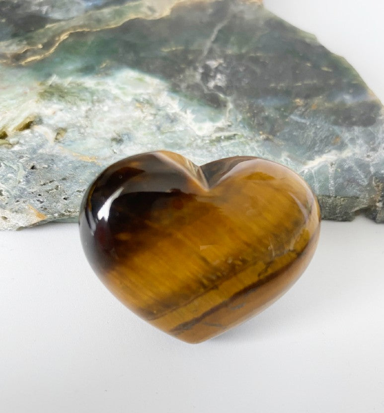 Tigers Eye crystal stone heart 4cm - Love To Shine On