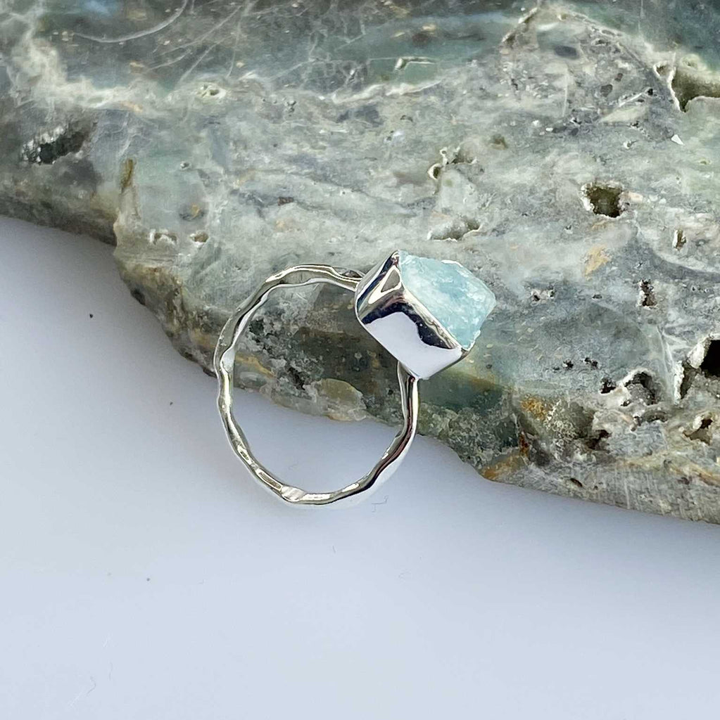 Aquamarine raw silver gemstone wavy ring - Love To Shine On