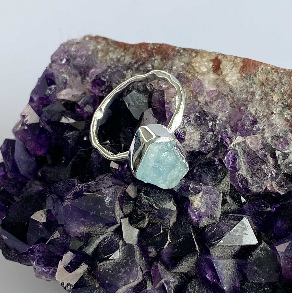 Aquamarine raw silver gemstone wavy ring - Love To Shine On