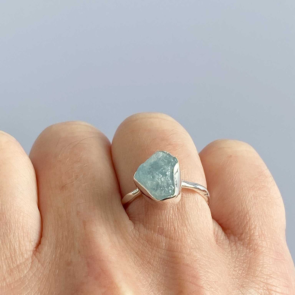 Aquamarine raw silver gemstone wavy ring - Love To Shine On