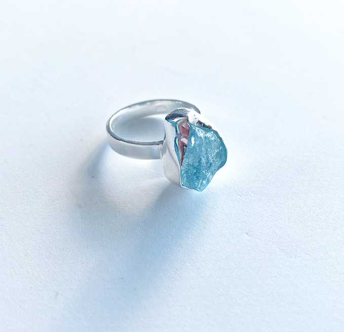 Raw aquamarine silver band ring - Love To Shine On